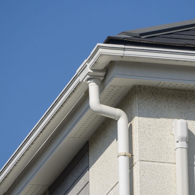 Expertos en canalones y falsos techos en Ourense